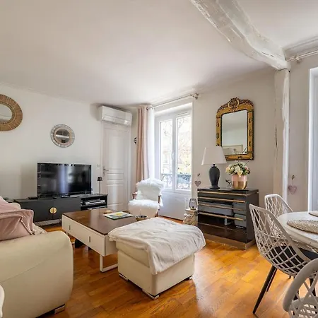 Heart Of Montmartre Air Conditioned * Paris